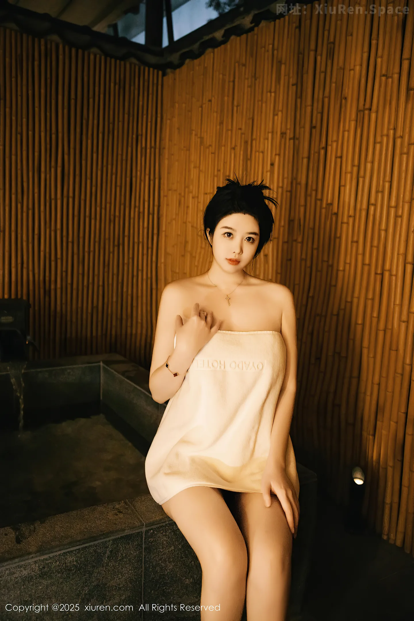 图片[2]-[XiuRen秀人网] VOL.10091 模特林若凡F温泉主题性感白色浴巾半撩秀丰腴身材惹火诱惑写真37P-秀人网官方网站